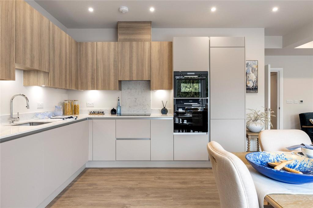 Sitting/Din/Kitchen