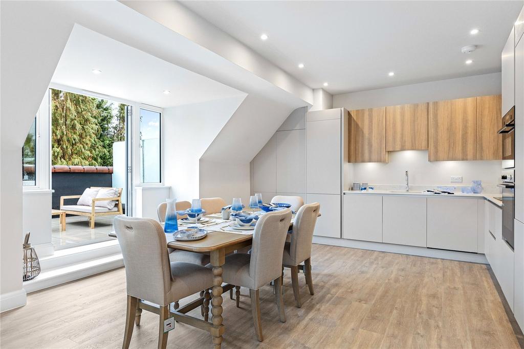 Sitting/Din/Kitchen