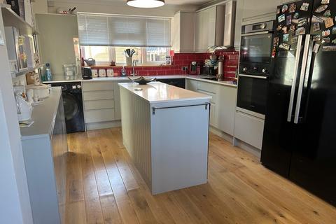 3 bedroom terraced house for sale, Knightwood Road, Hythe
