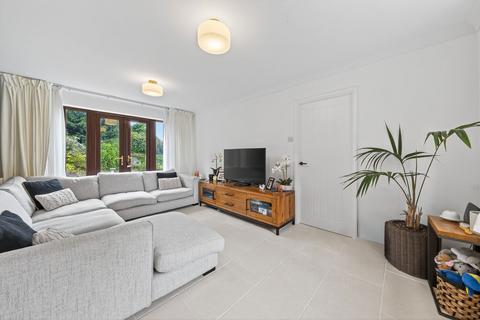 4 bedroom detached house for sale, Thomas Flawn Road, Wellingborough NN9