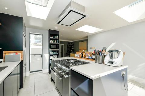 undefined, Forburg Road, N16