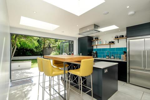 undefined, Forburg Road, N16