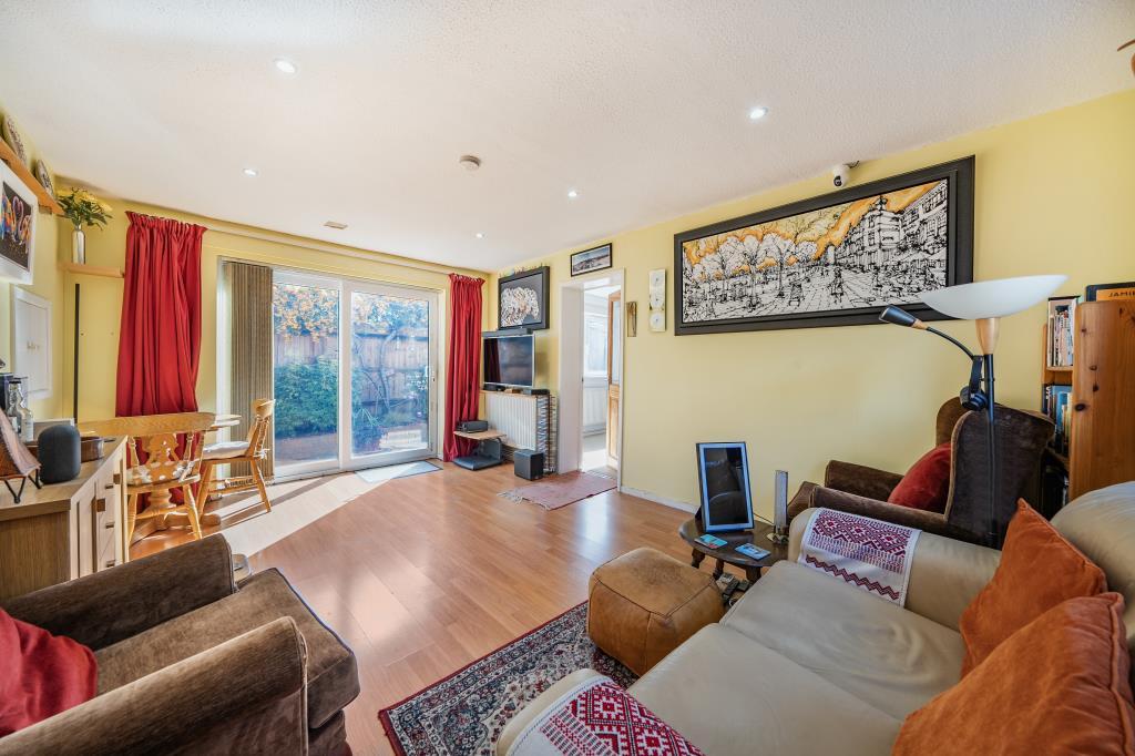 Living/Dining Area