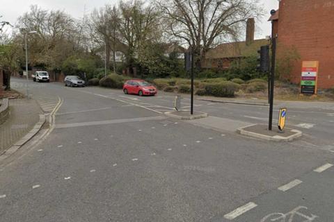 undefined, Green Lanes, London N21