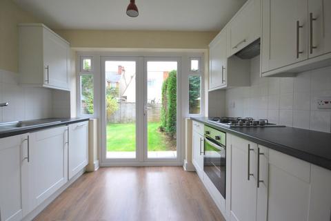 3 bedroom semi-detached house to rent, Forest Road, Tunbridge Wells