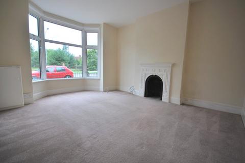 3 bedroom semi-detached house to rent, Forest Road, Tunbridge Wells