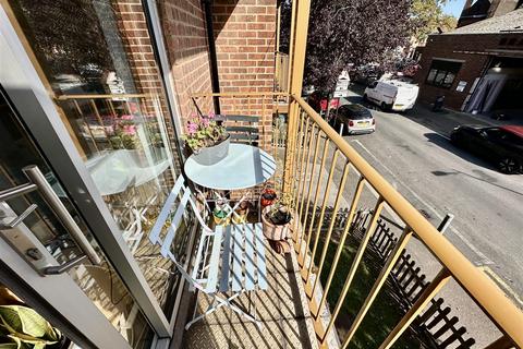 undefined, Porchester Court, Leigh on Sea