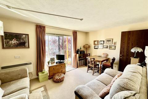 undefined, Porchester Court, Leigh on Sea