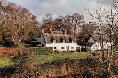 4 bedroom cottage for sale, Shotesham All Saints