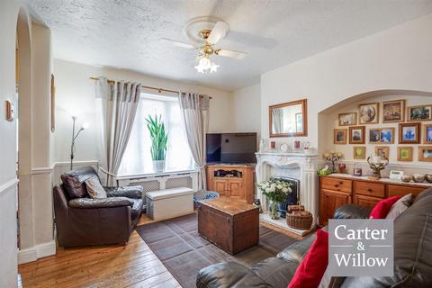 undefined, Coombes Road, Dagenham, Essex