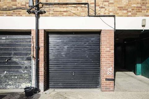 undefined, Belgrave Gardens, London
