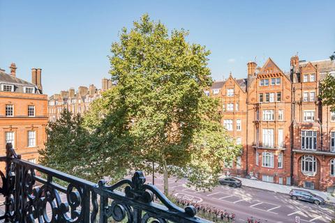 2 bedroom flat for sale, Pont Street, Knightsbridge, London, SW1X