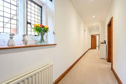 Oldfield Wood, Maybury, Woking, GU22