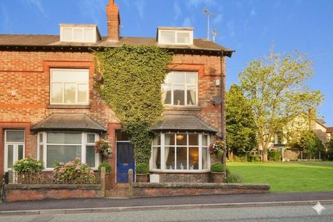 3 bedroom end of terrace house for sale, Manchester Road, Wilmslow SK9