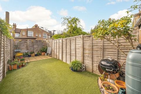 undefined, Fairlight Road, London SW17