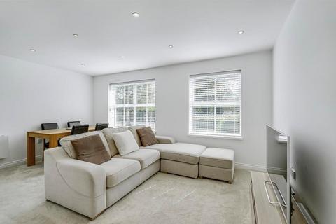 undefined, Robinson Court, Chilwell