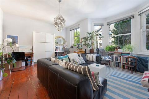 1 bedroom flat for sale, College Place, London NW1