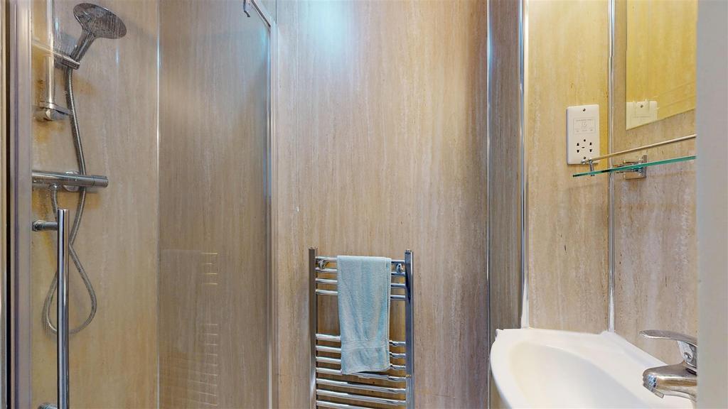 En Suite Shower Room