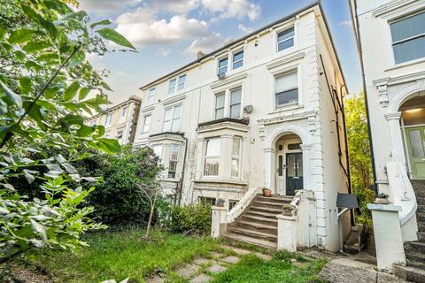 Croydon Road, London SE20