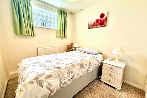 3 bedroom bungalow for sale, Oakhurst Close, Derbyshire DE56