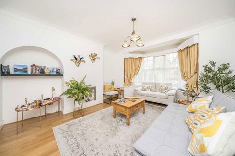 undefined, Dickerage Road, Kingston Upon Thames KT1