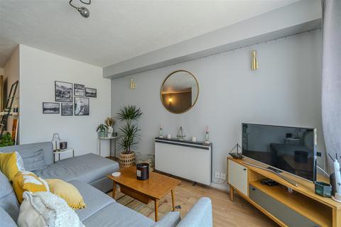 undefined, Ebury Road, Watford