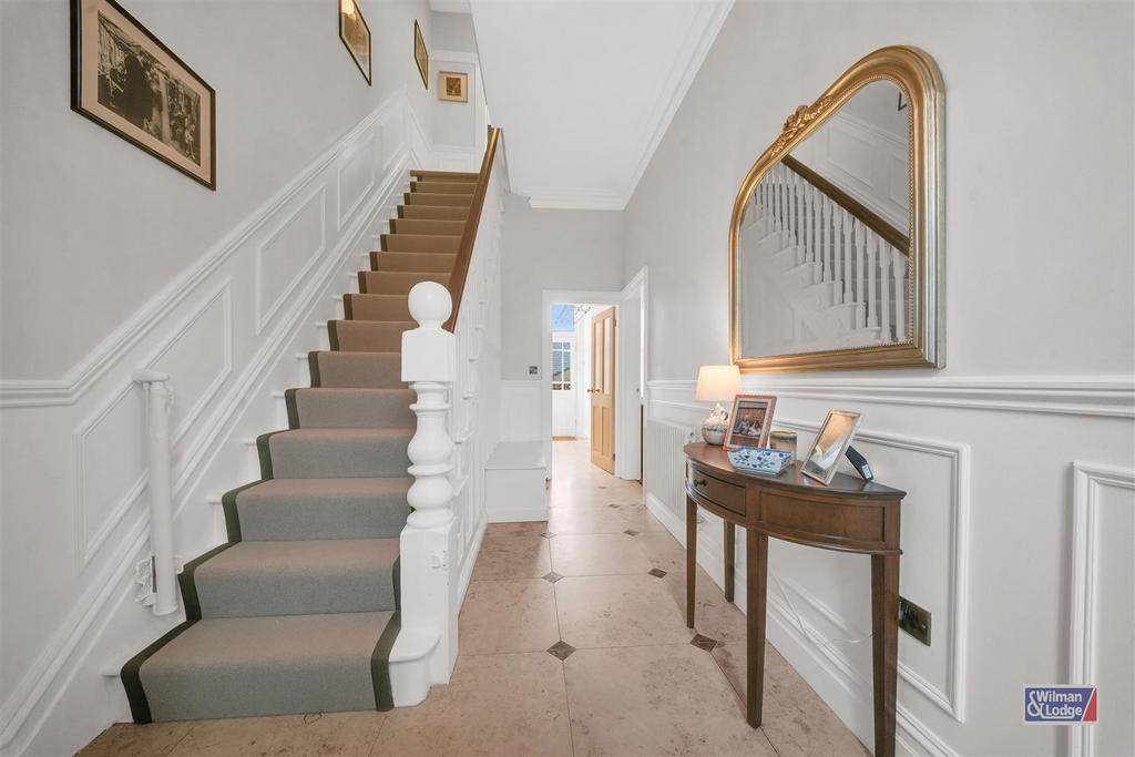 6 Bed, End Terrace, Silsden