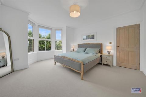 undefined, Bolton Road, Silsden,
