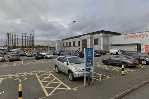 Parking to rent, Ladbroke Grove, London W10