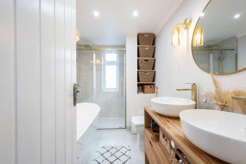 undefined, Firswood Avenue, Epsom, KT19