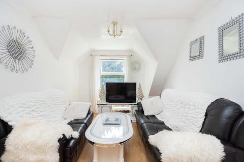 3 bedroom flat for sale, Baxter Court, 58 Alton Road, Bournemouth, BH10