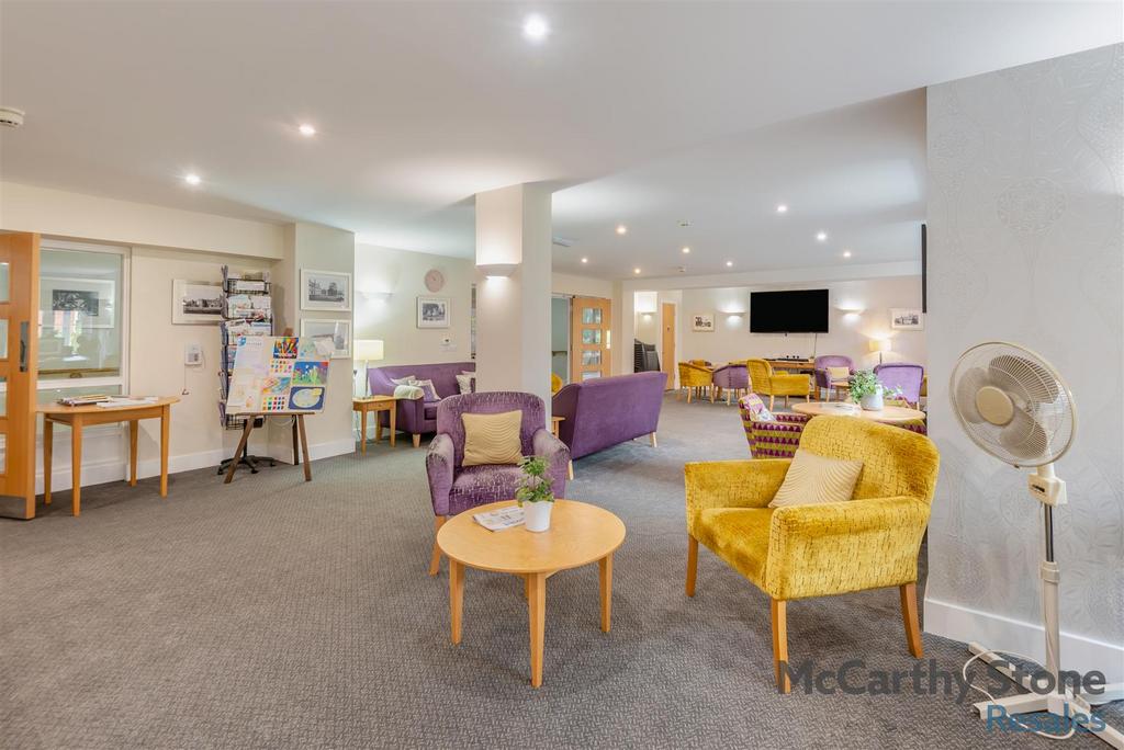 8662478-interior16.jpg