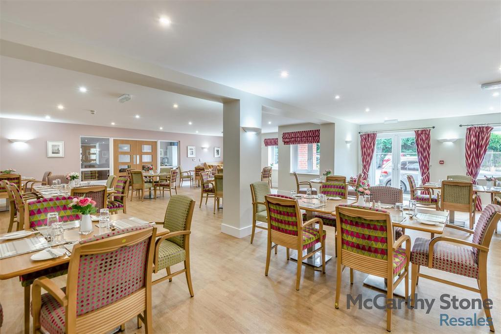 8662478-interior12.jpg