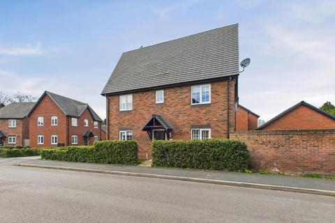 2 Campion Way, Uttoxeter, ST14 7TB