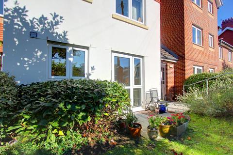 1 bedroom retirement property for sale, Cedar Court, Fidlas Road, Llanishen, Cardiff