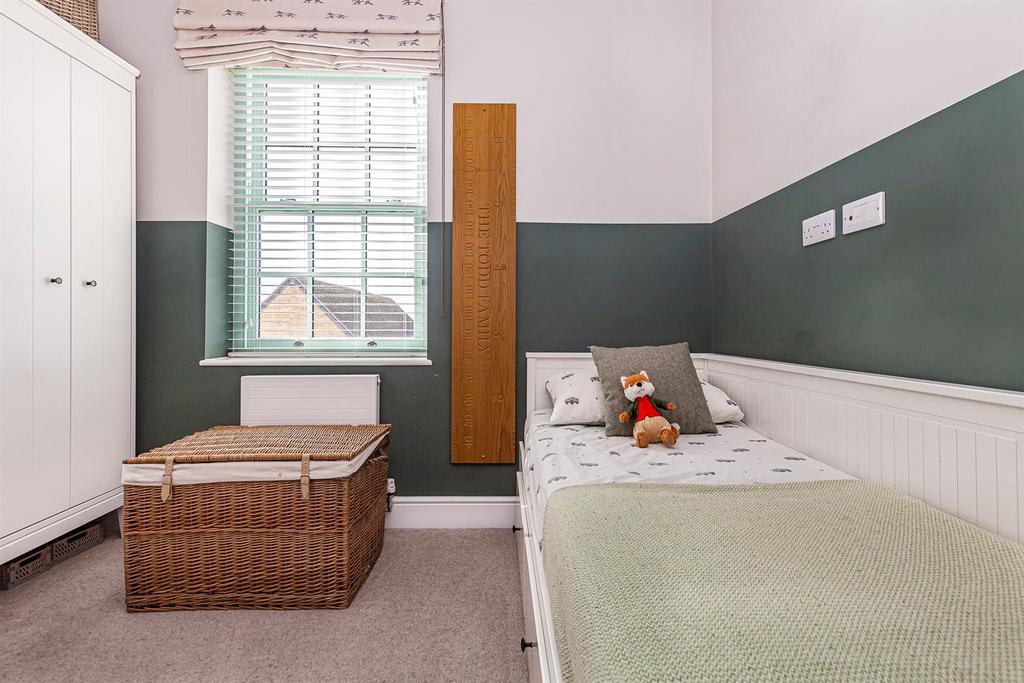 Bedroom 2 2.jpg