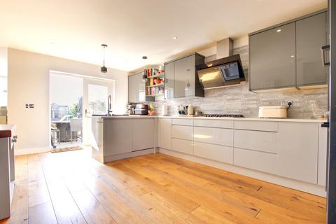 undefined, Everton Road, Hordle, Lymington, SO41