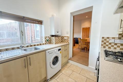 2 bedroom apartment for sale, Windsor Avenue, Gateshead, NE8