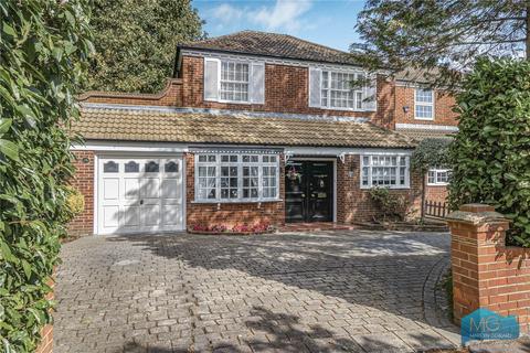 undefined, Green Dragon Lane, London, N21