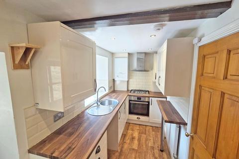2 bedroom end of terrace house for sale, Lower Bentham, Lancaster, LA2