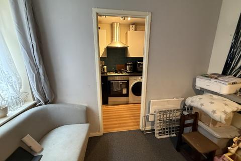 undefined, Bader Gardens, Slough, Berkshire, SL1