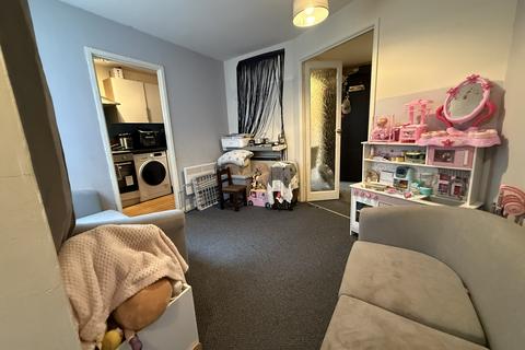 1 bedroom maisonette for sale, Bader Gardens, Slough, Berkshire, SL1