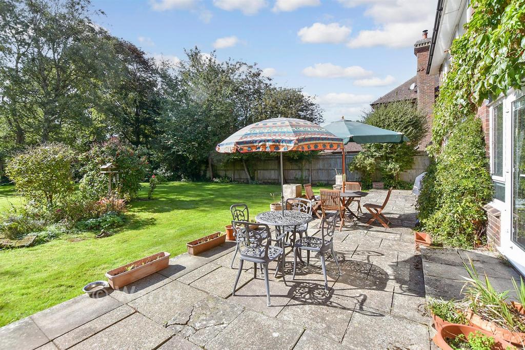 Patio / Decking