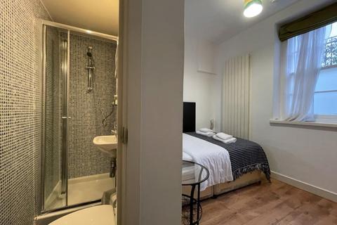 undefined, North Gower Street, London, NW1