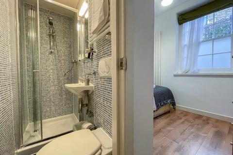 undefined, North Gower Street, London, NW1