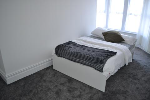 6 bedroom terraced house to rent, 638 Stapleton Road Bristol BS5 6TG