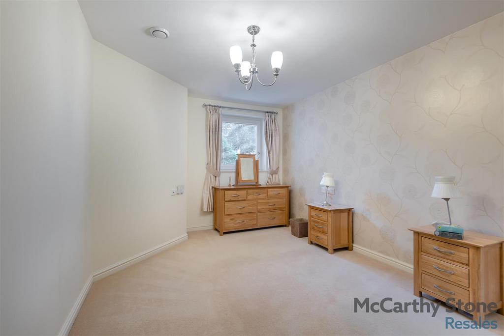 8662434-interior01.jpg