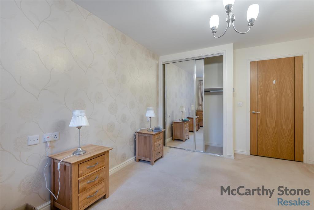 8662434-interior03.jpg
