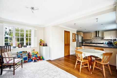 undefined, Gomms Wood Close, Forty Green, HP9