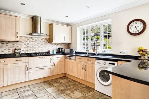 undefined, Gomms Wood Close, Forty Green, HP9